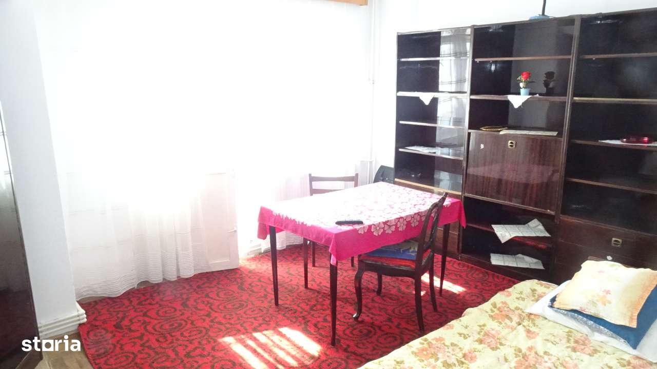 Inchiriez garsoniera in Deva, zona Bdl. Decebal (Ulpia), etaj 7, - Imagine principală: 2/15