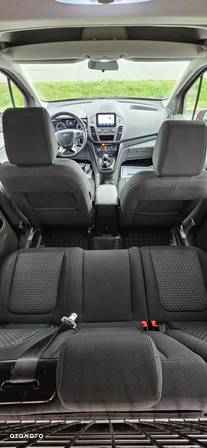 Ford Transit Connect - 22