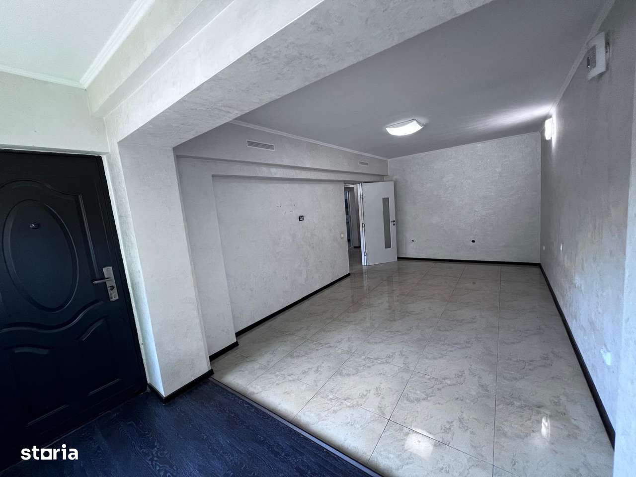 Inchiriem spatiu comercial, Doja ( Nae Leonard), parter,pret 650 euro. - Imagine principală: 4/20