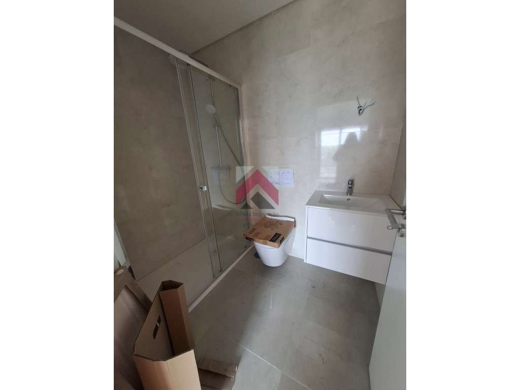 Apartamento T2 + Duplex Amplo + Terraço na Cobertura em Esgueira, A...-14
