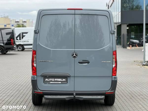 Mercedes-Benz Sprinter - 7