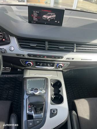 Audi Q7 3.0 TDI Quattro Tiptronic - 27