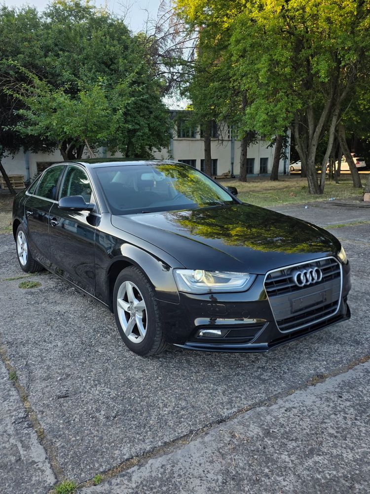 Audi A4 B8 [2007 - 2015] 2012