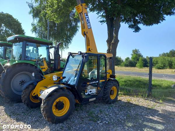 JCB ŁADOWARKA JCB 525-60 A+T5 - 2