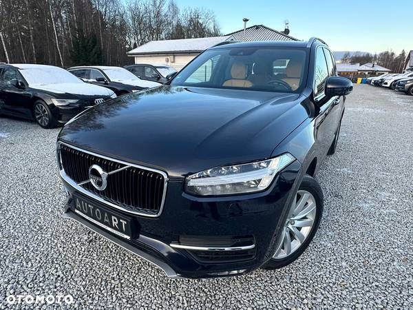 Volvo XC 90 D5 AWD Momentum - 4