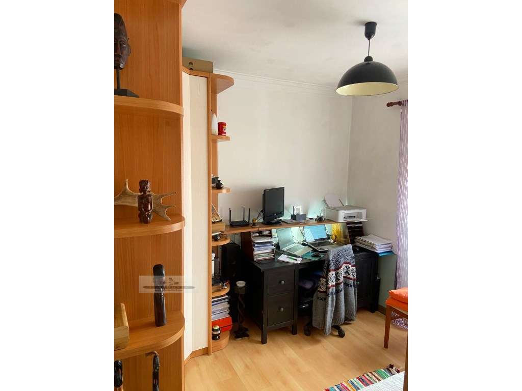 Apartamento T3 no Botequim, Charneca da Caparica-11