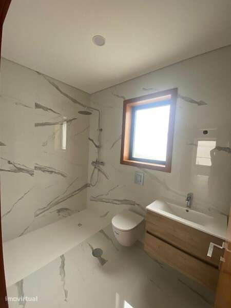 Moradia T4, Santa Maria da Feira - Grande imagem: 5/21