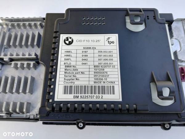 BMW F10 F11 wyświetlacz nawigacji CID 10.25 - 6