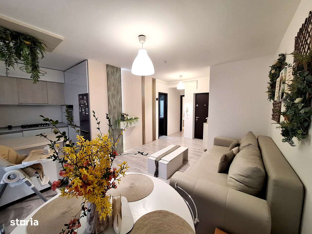 De vanzare apartament modern cu 2 camere in Selimbar-0