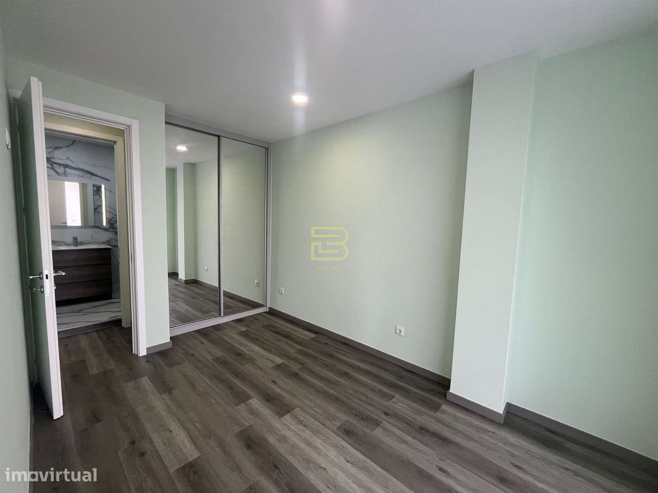 T3+1 Totalmente Renovado | Rés do Chão | Mafamude – Vila Nova de Gaia-8