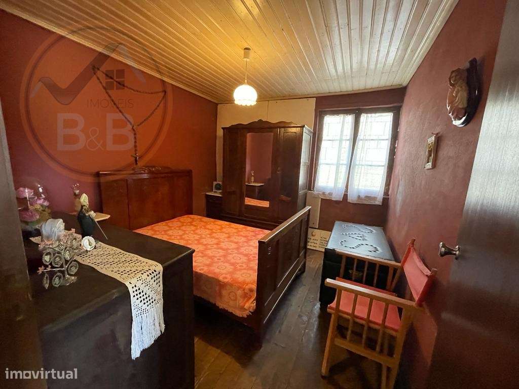 Moradia T4 em Chacim, Cabeceiras de Basto-10