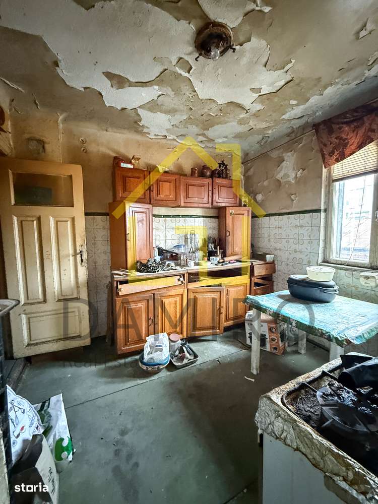 Vila S+P+2 Blvd.Regina Maria metrou Unirii 11 Iunie Pta.Constitutiei-6