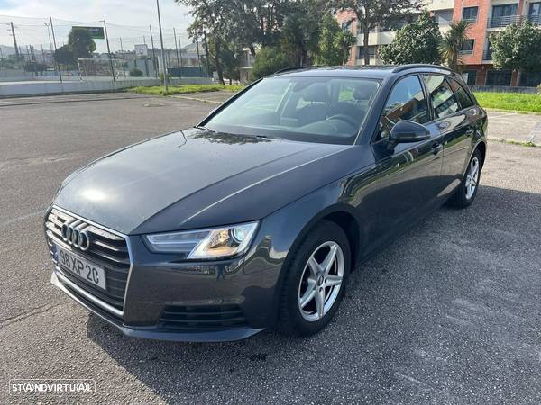 Audi A4 Avant 35 TDI S tronic - 1