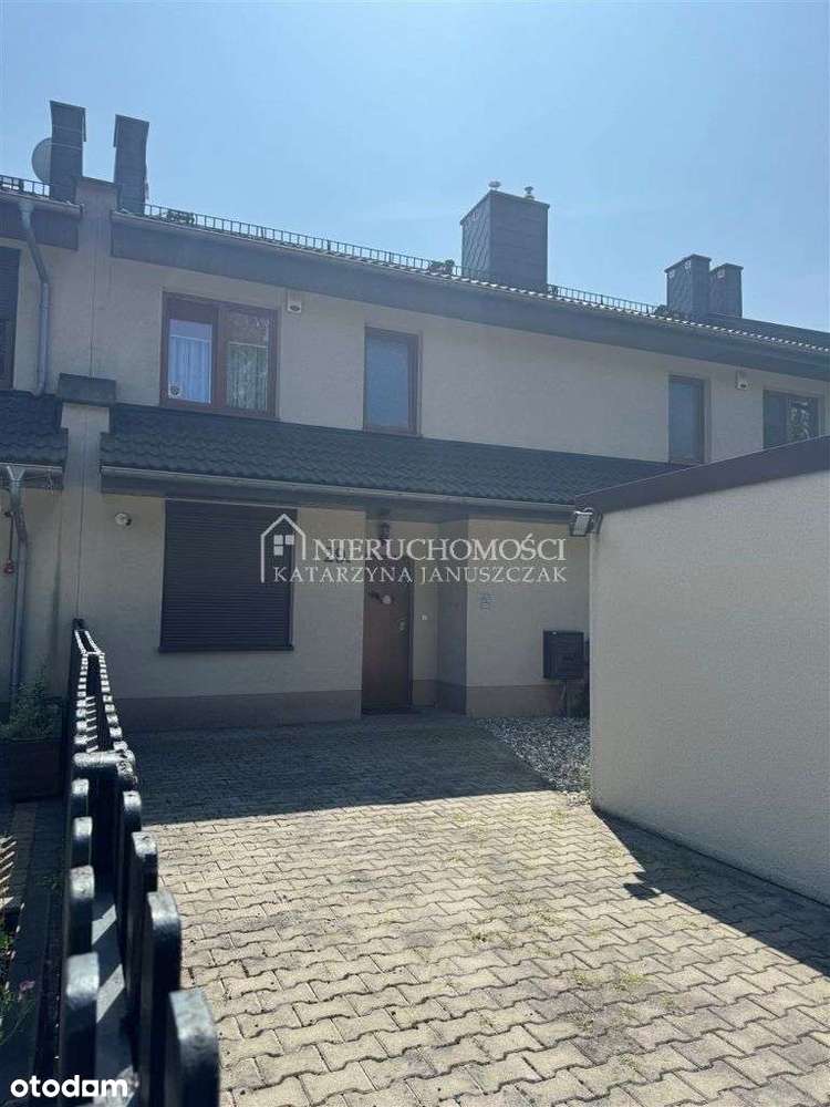 Szeregowiec W Zielonym Miejscu, Blisko A4-4