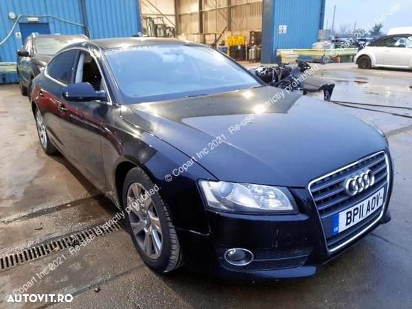 Dezmembrez Audi A5 8T [2007 - 2011] Sportback liftback 2.0 TDI multitronic (143 hp) - 2