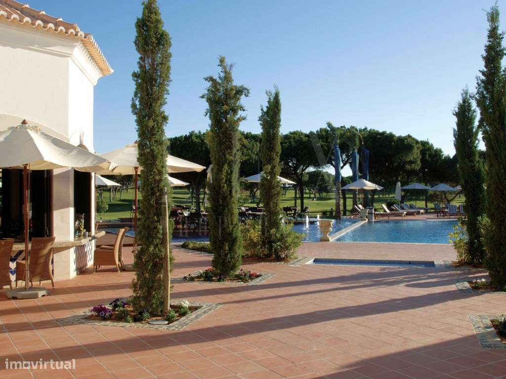 APARTAMENTO T3 DE SUPER LUXO EM RESORT - Grande imagem: 2/26