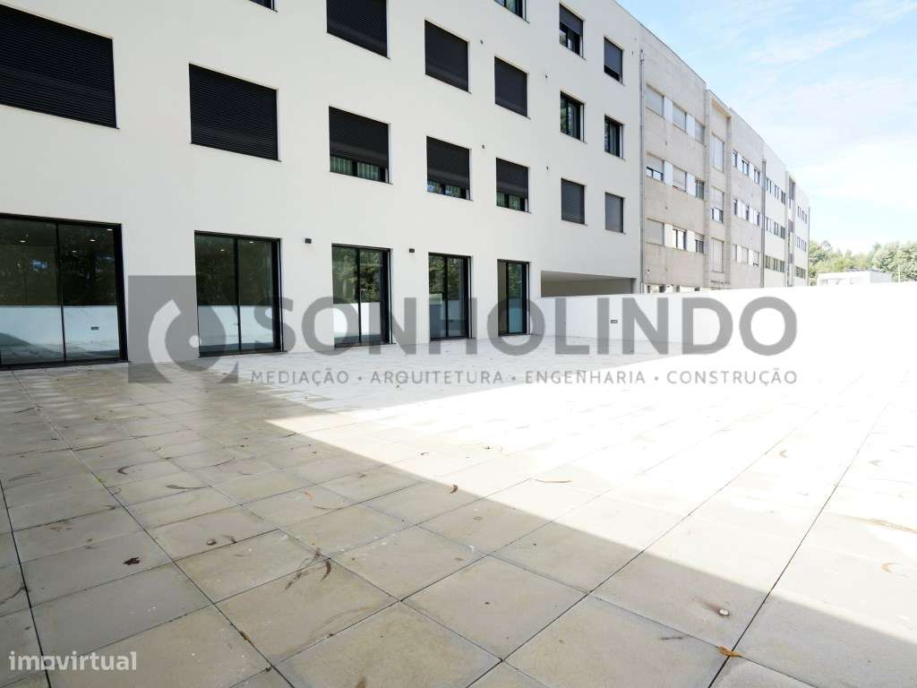 Apartamento T4 + escritório com luz direta, terraço com 153,10m2 e ...-1