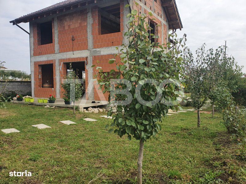 Casa de vanzare 5 camere 222 mp curte individuala Arhitectiilor Sibiu