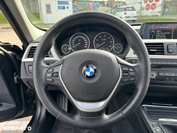 BMW Seria 3 316d Touring - 26