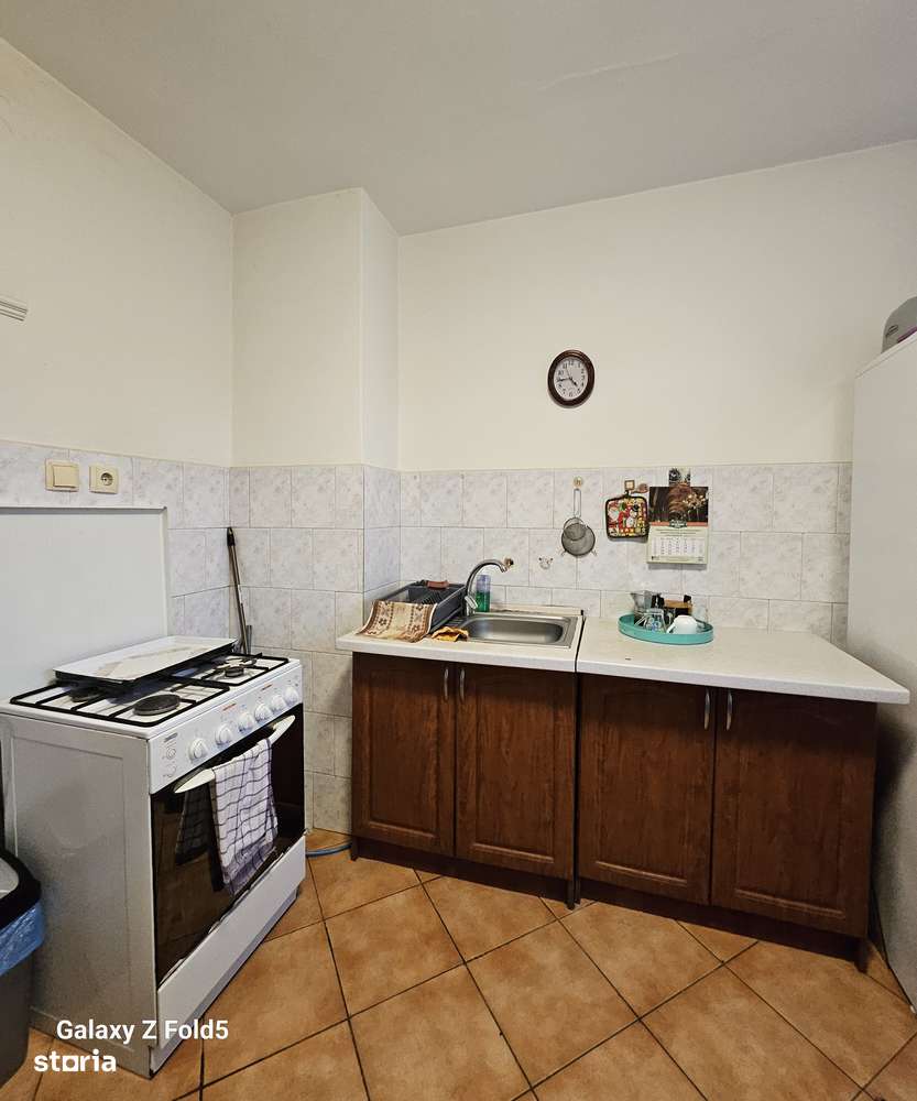 Apartament 2 camere – Str.  Splaiul Crisanei – 200 €/lună - Imagine principală: 4/17