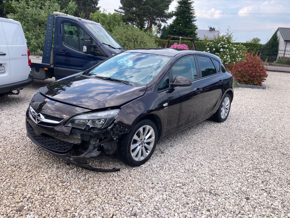Opel Astra J 1.4 Turbo Active 2013