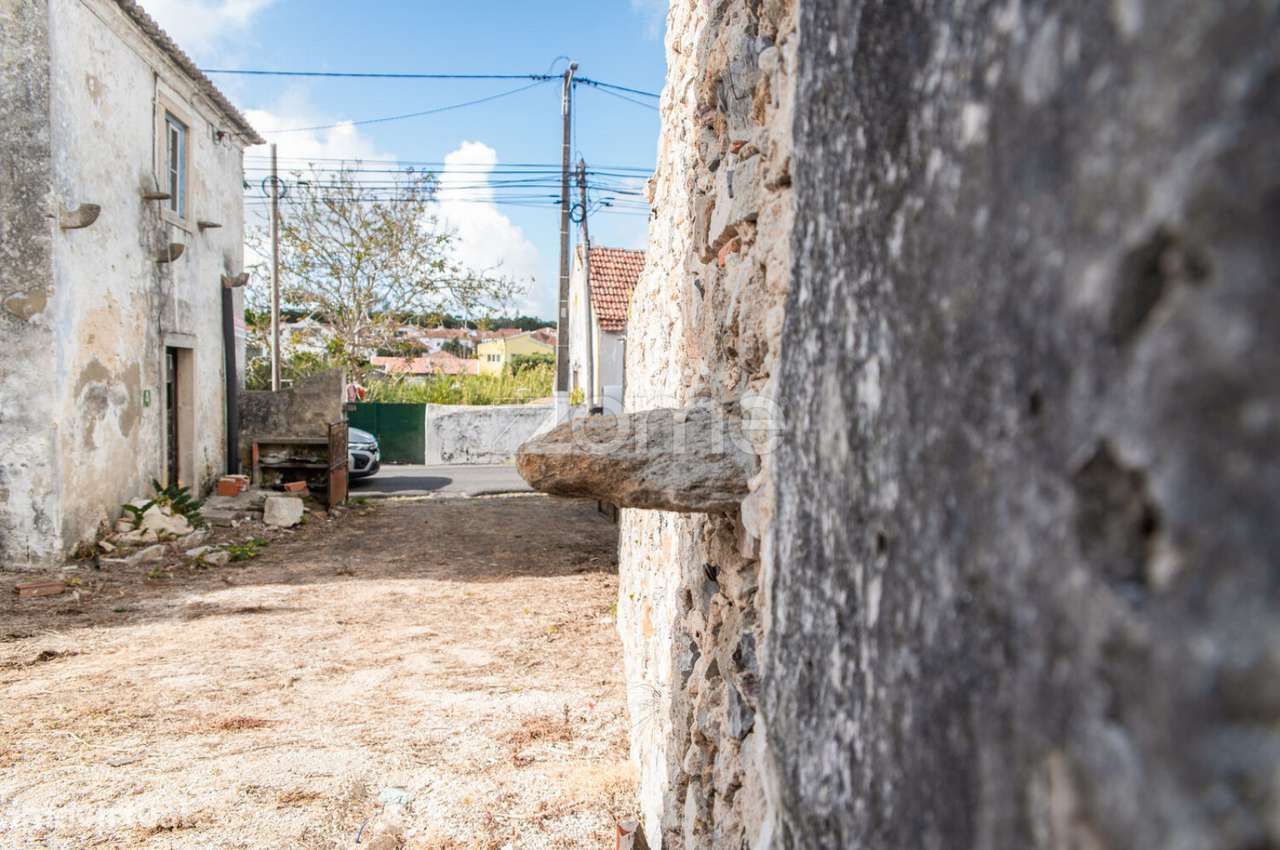 Lote Urbano, 5 fogos existentes _ ruínas.-18