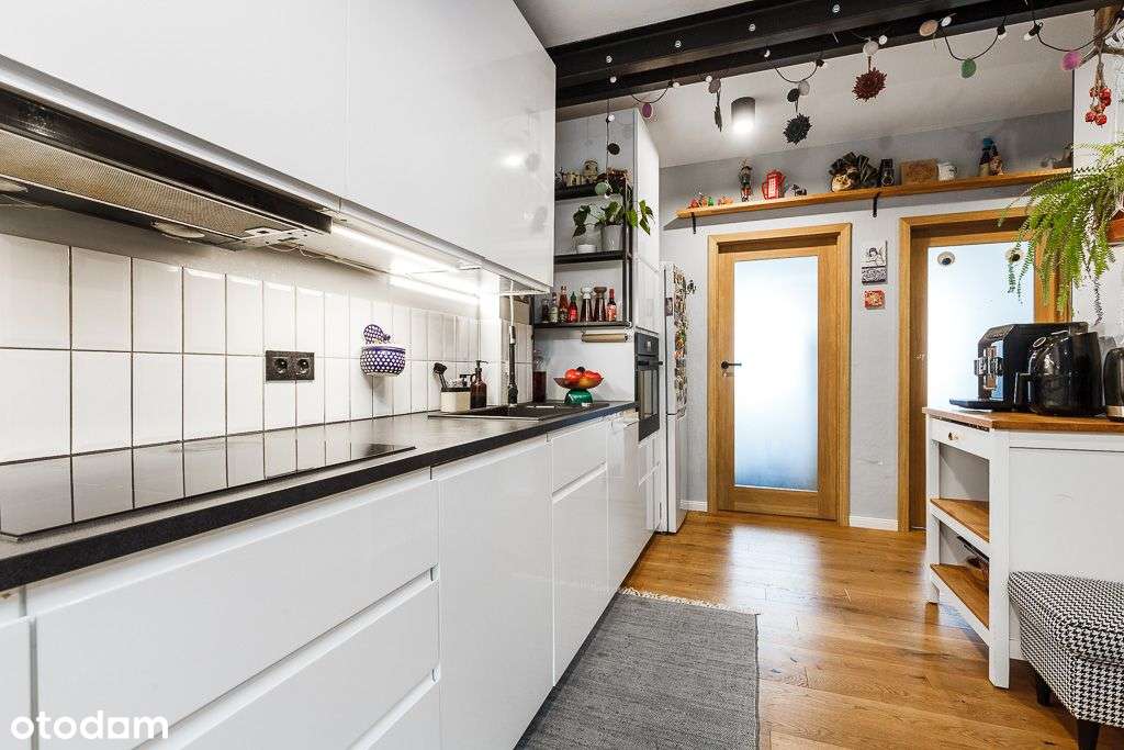 4 pokojowe z ogrodem blisko przystanki Skm i Zkm-0