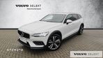 Volvo V60 Cross Country - 1