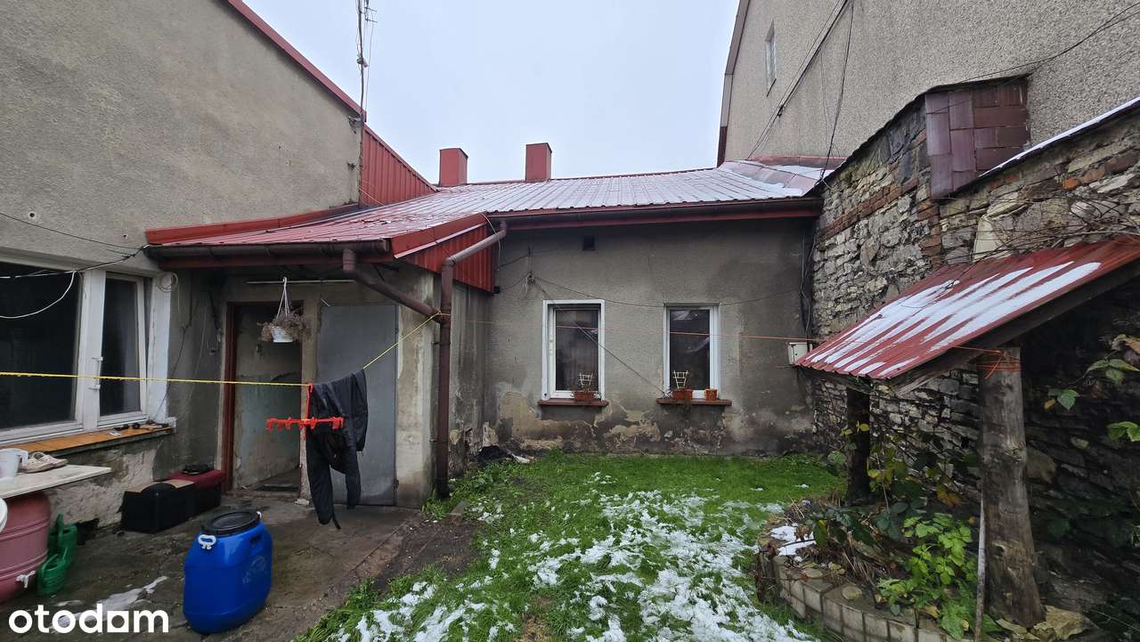 Przestronny dom z piwnicą i strychem-3