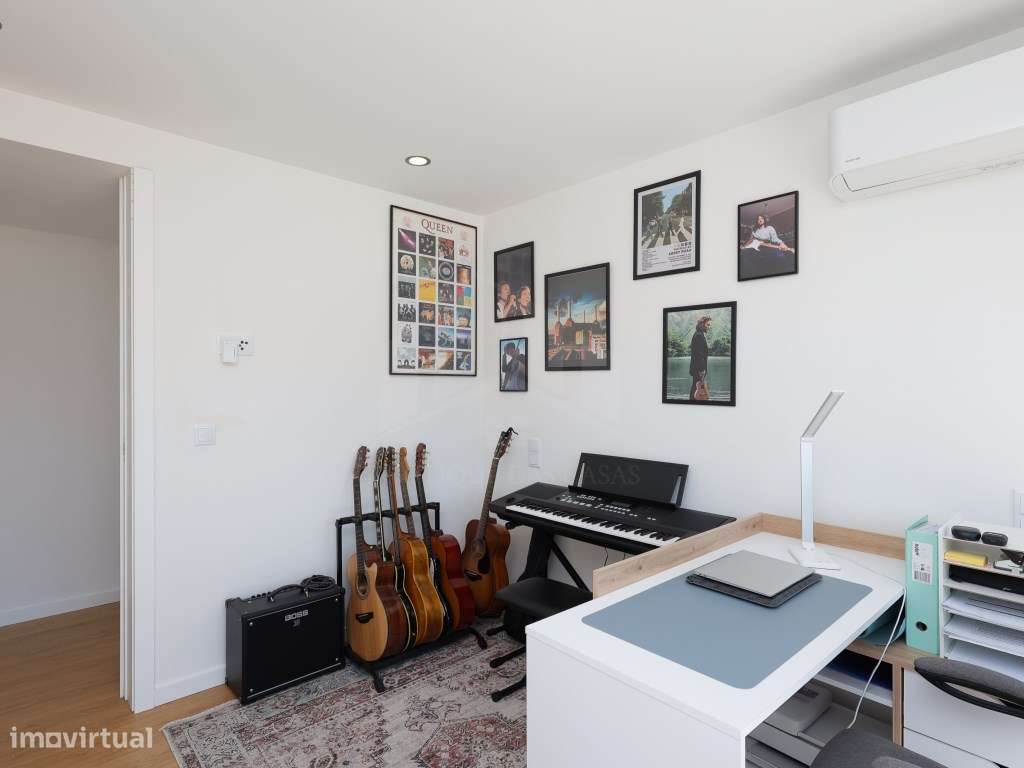 Apartamento T2 com Terraço - Último Piso - Parque da Lavandeira-20