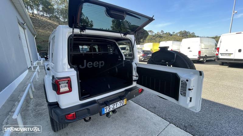 Jeep Wrangler Unlimited 2.2 CRD Night Eagle AT - 19