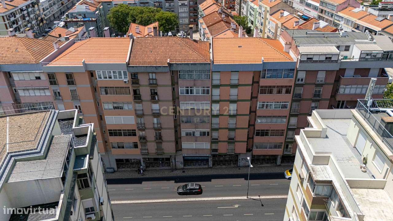 Apartamento T2 Totalmente Remodelado | Odivelas-23