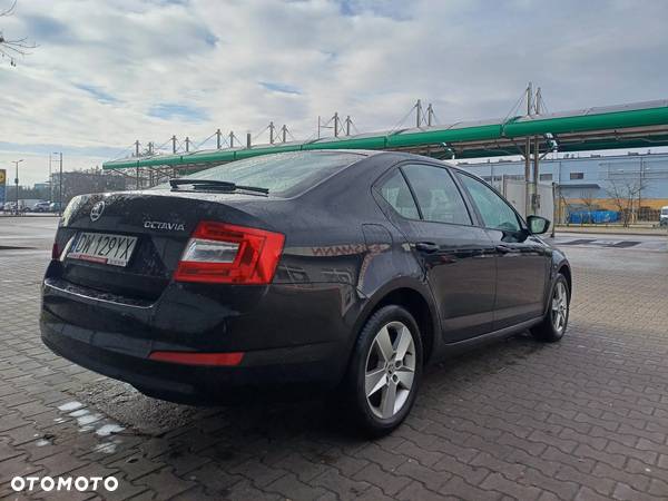 Skoda Octavia 1.4 TSI Ambition DSG - 6