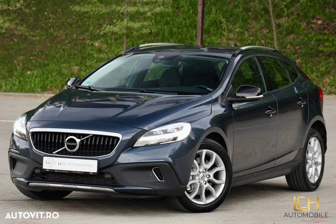 Volvo V40 Cross Country D2 Plus - 1