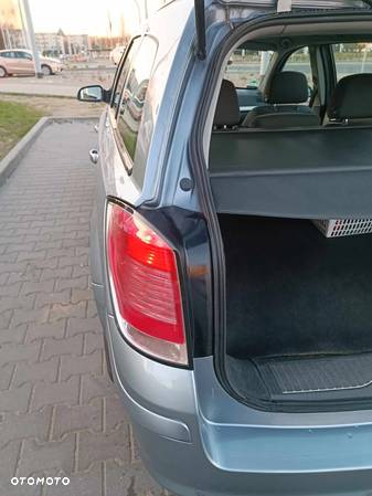 Opel Astra III 1.6 Sport Easytronic - 6