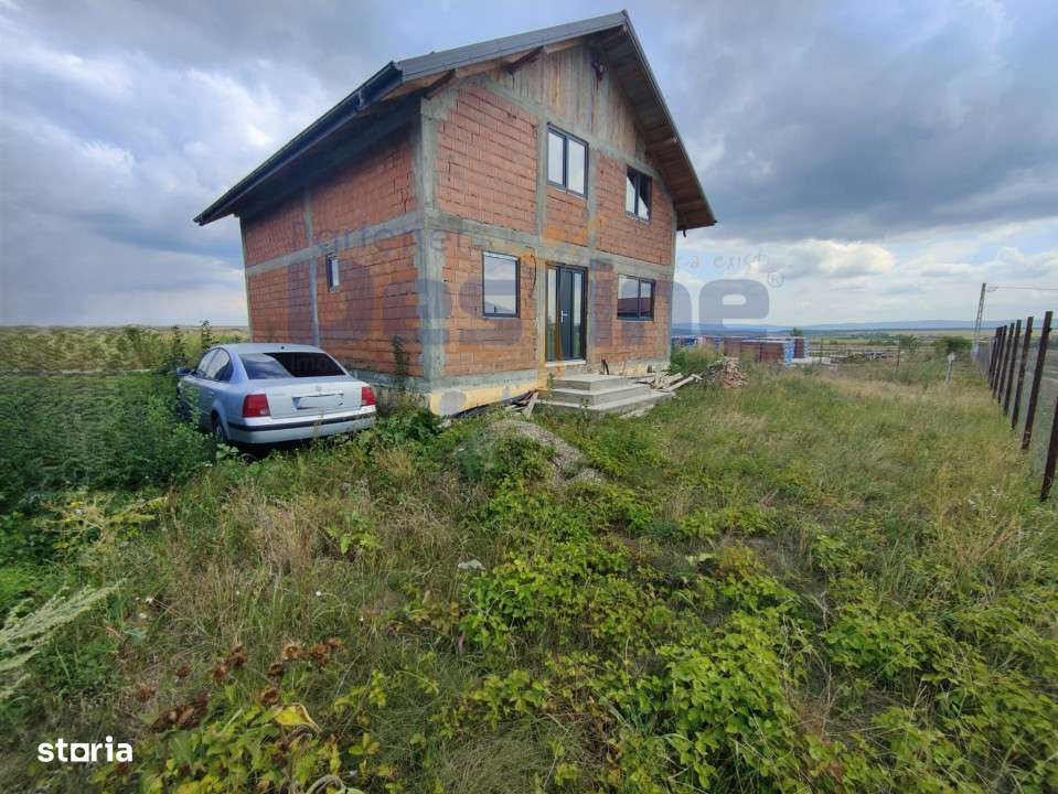 Comision 0% Casa 4 camere 194 mp La Rosu+teren 670mp-Proselnici - Imagine principală: 2/19