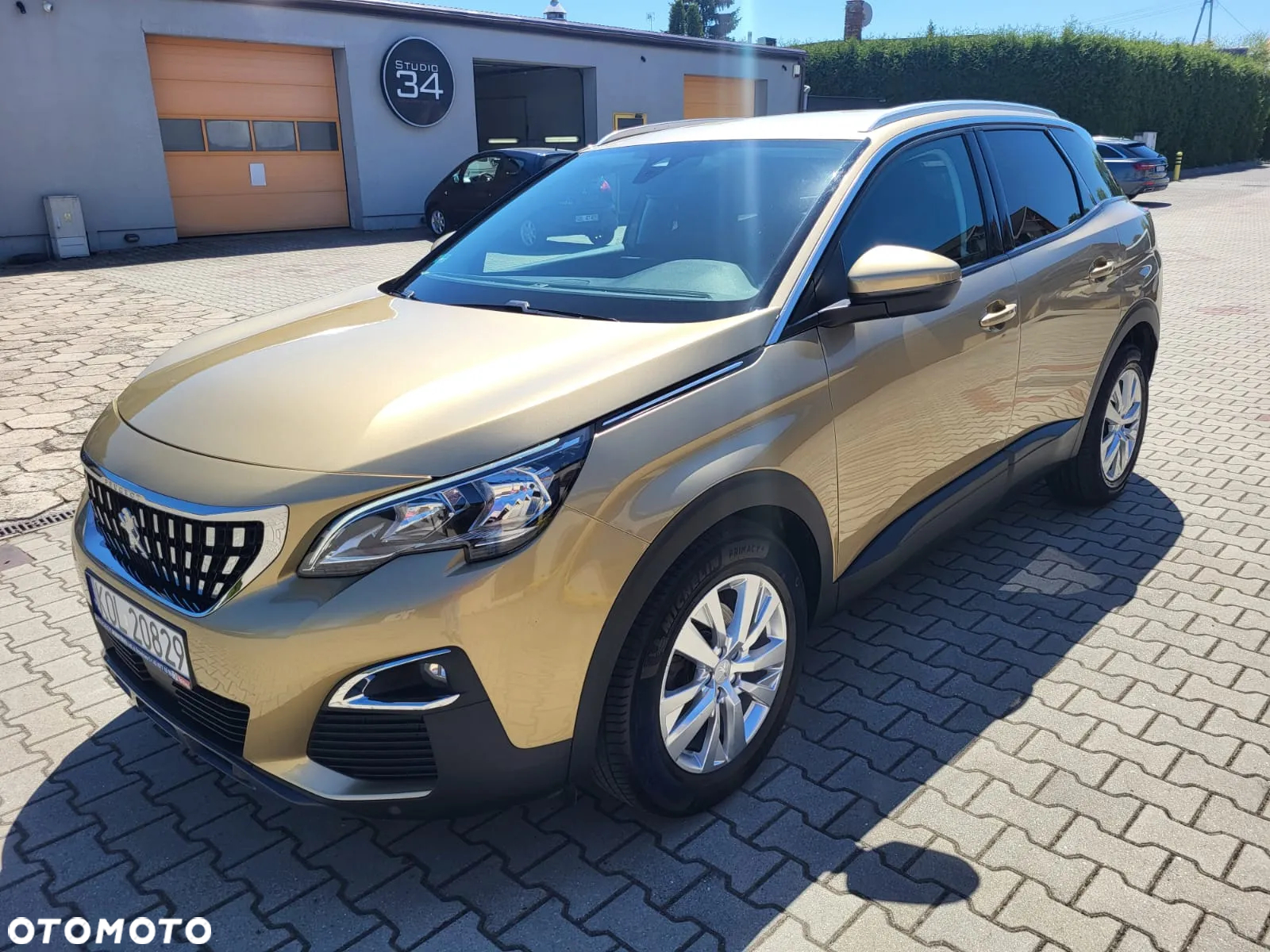 Peugeot 3008 1.6 BlueHDi Allure S&S - 4