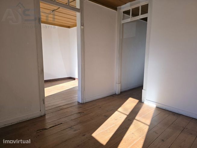 Vila Nova da Barquinha - Moradia T4 Duplex com quintal junto ao rio-29