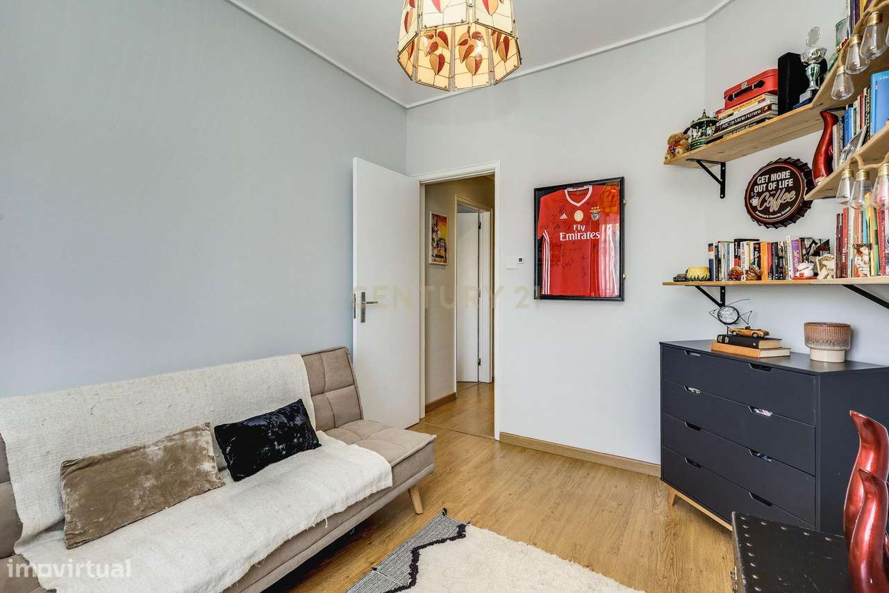 T2 em Tercena: Pronto a Habitar!-16