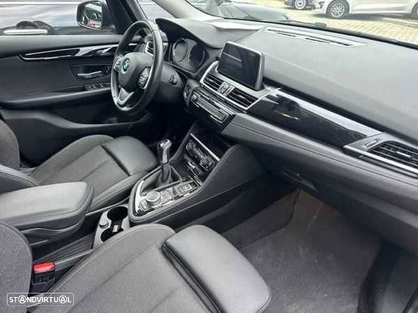 BMW 216 Active Tourer d Line Sport - 9