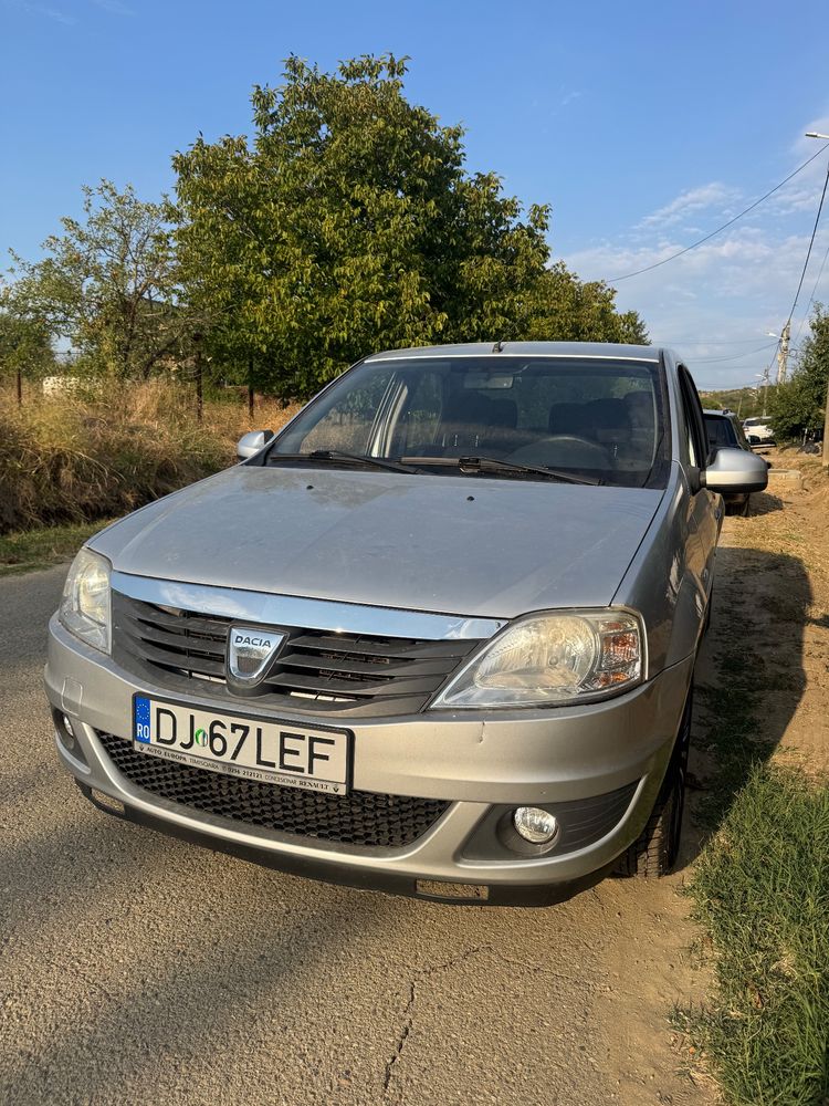 Dacia Logan I [2004 - 2012] 1.2 75CP Laureate 2012