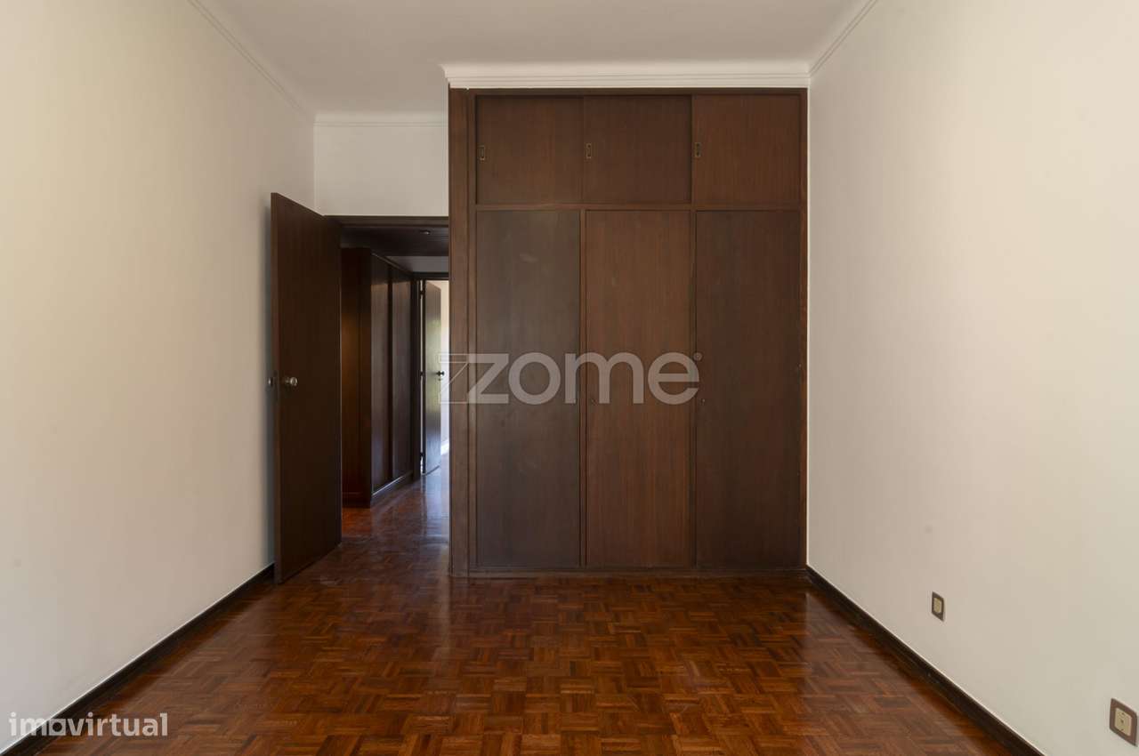 T3 para arrendamento no centro de Algés - Grande imagem: 5/32