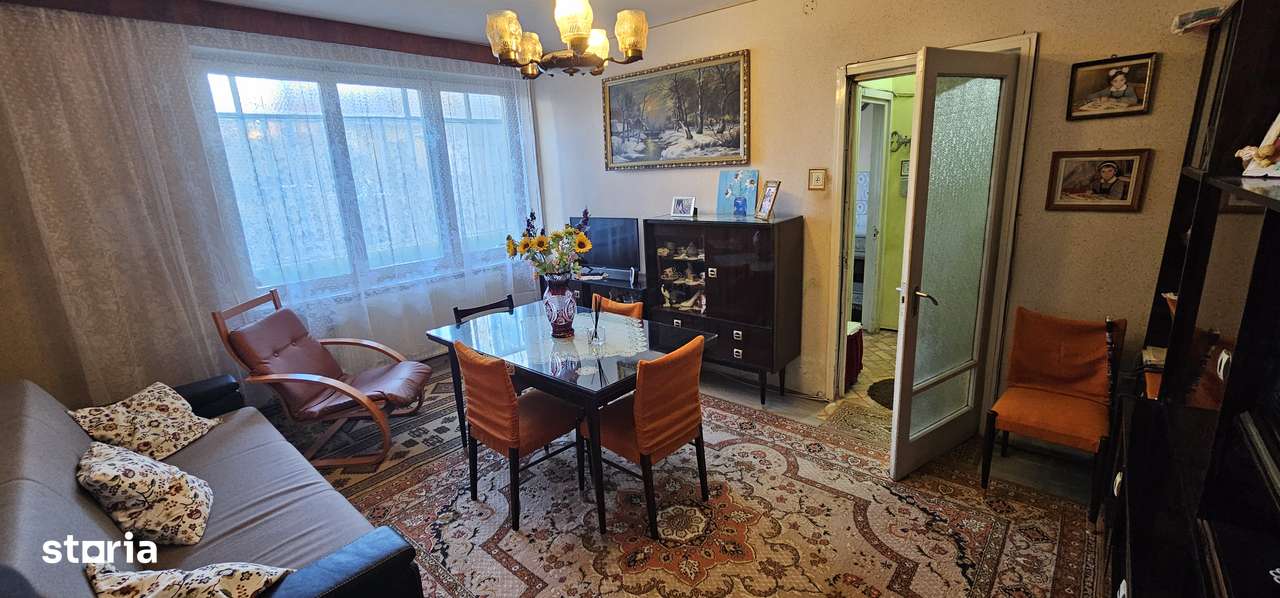 Vanzare 2 camere, Tractorul, zona 13 Decembrie - O. Goga-0