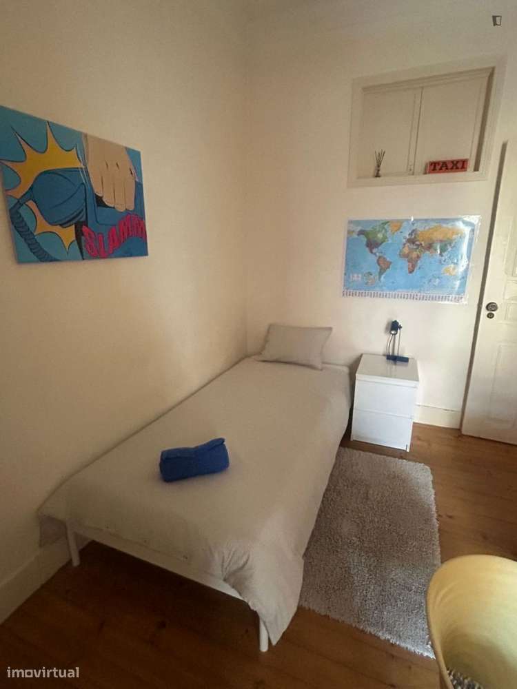 Quarto - localizado em Alameda Lisbon - Grande imagem: 2/7