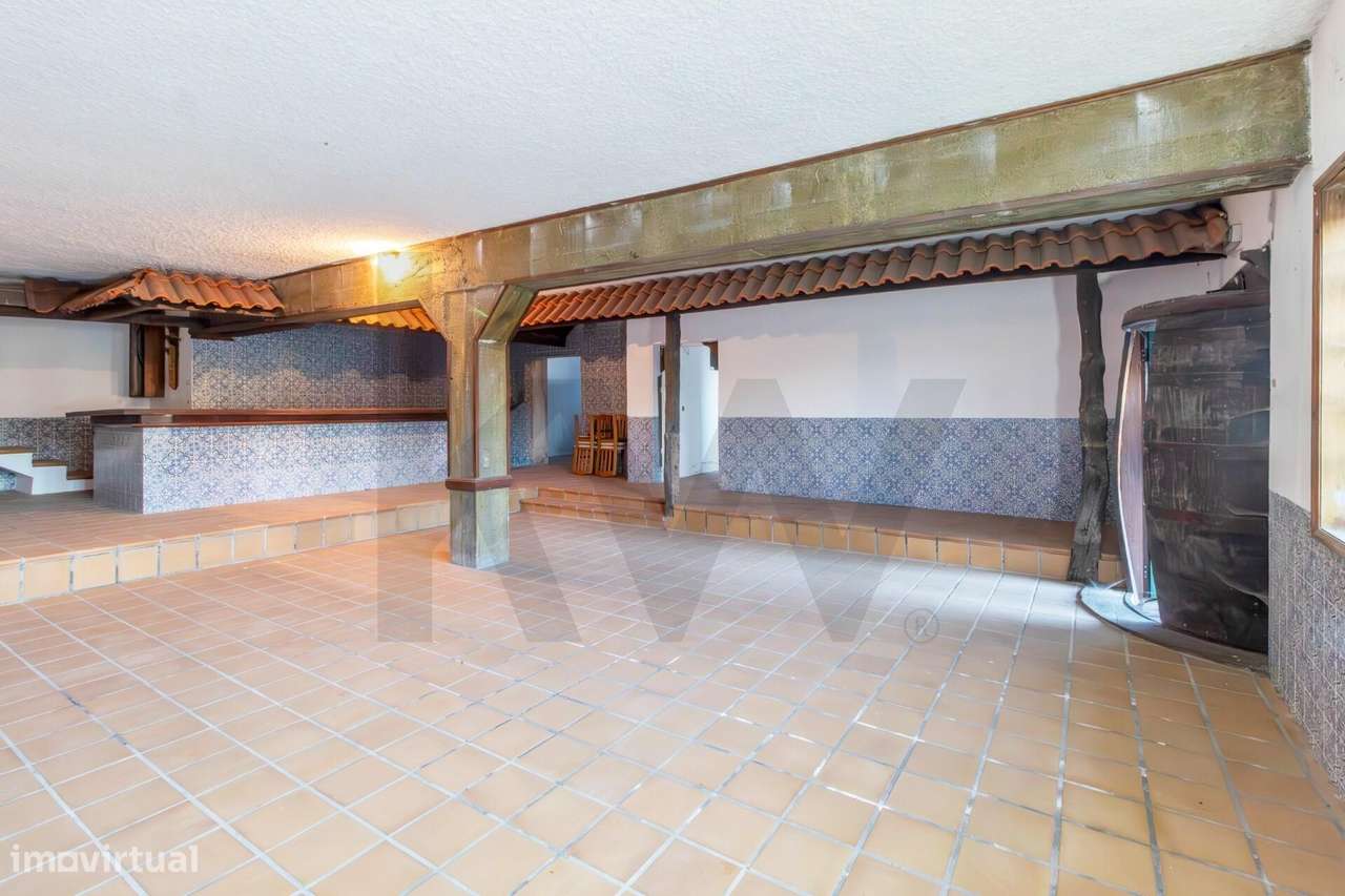 OPORTUNIDADE ÚNICA EM SANTO TIRSO: EXCELENTE MORADIA T3 + SERVIÇO DE - Grande imagem: 5/60