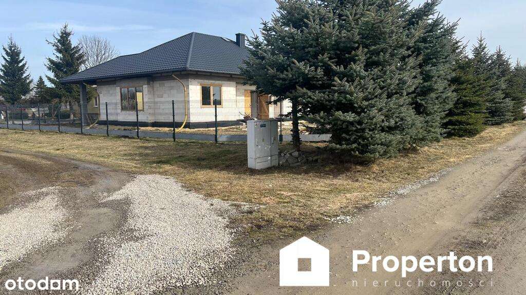 Dom jednorodzinny parterowy w Żabiej Woli-0