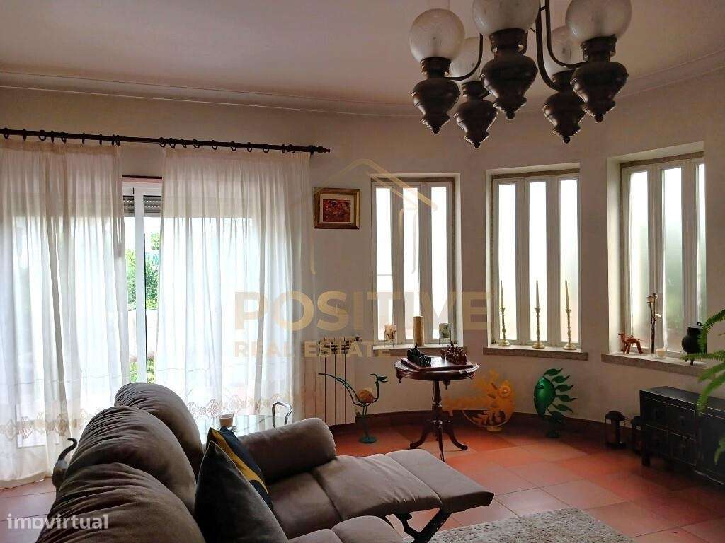 Moradia de grandes dimensões com piscina no Fundão | Alojamento Local-4