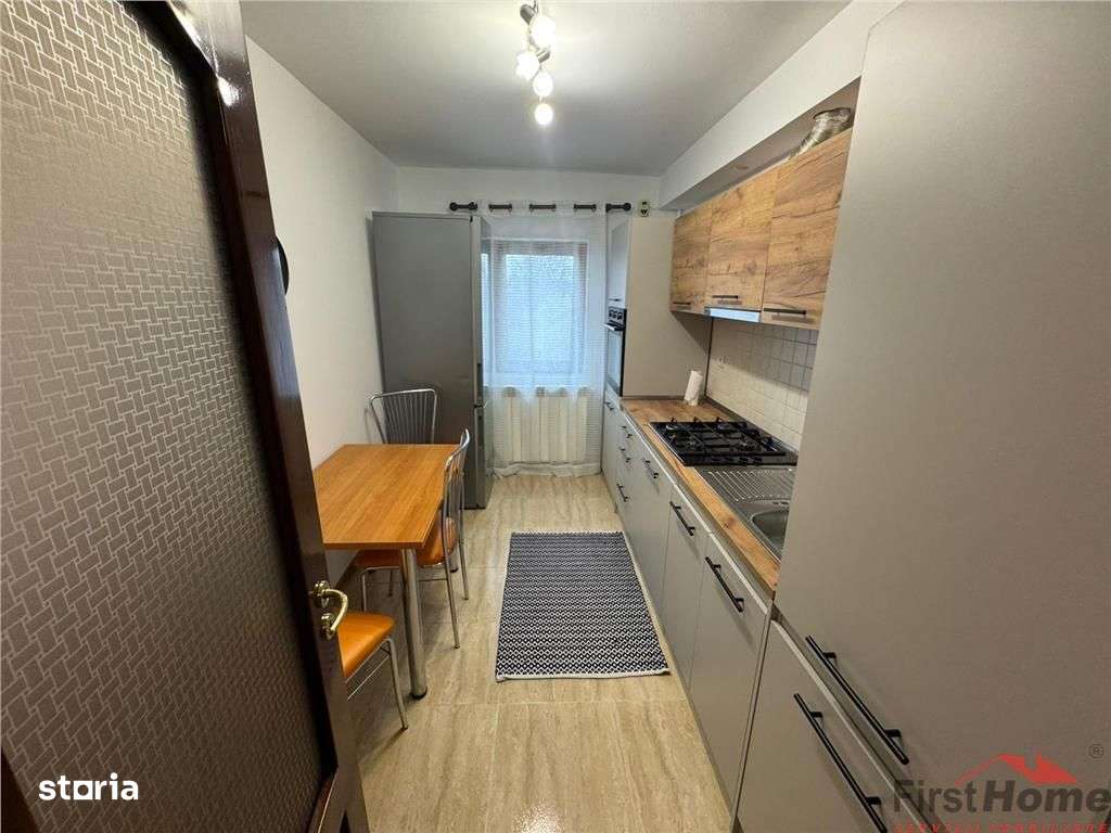 Ap 3 camere, renovat, etaj 3, str. Longinescu - Liceul Economic - Imagine principală: 5/10