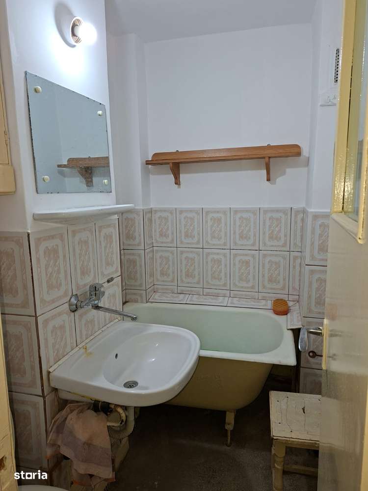 Vest, ap. 2cam., et.1/4, pret-38000e-5