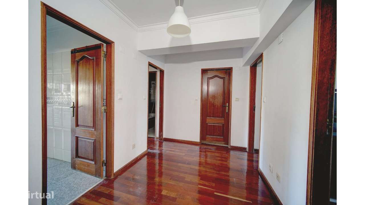 Apartamento T2 em Lisboa-1